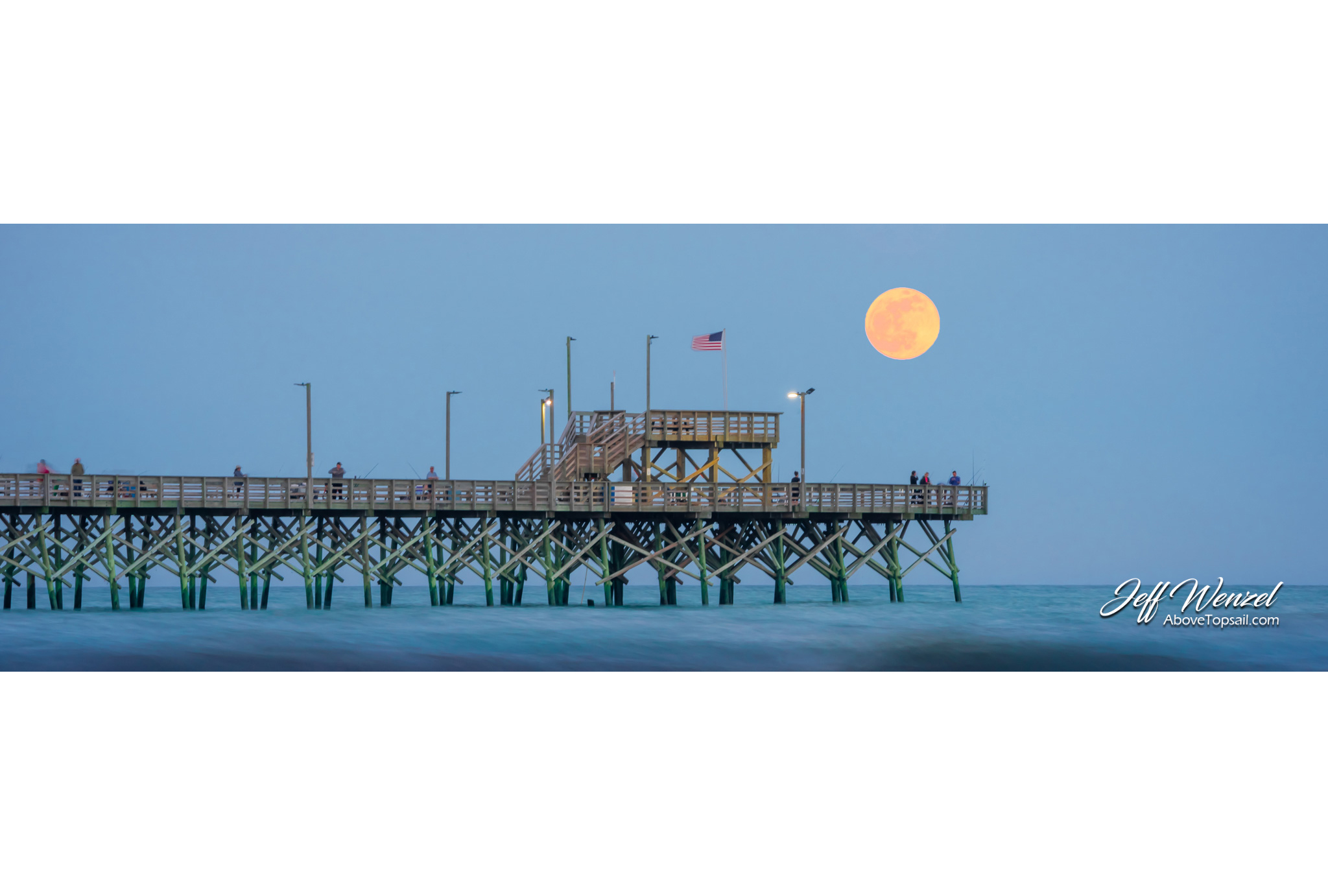 JW230 Seaview Moon Rise pano_FB 2to3