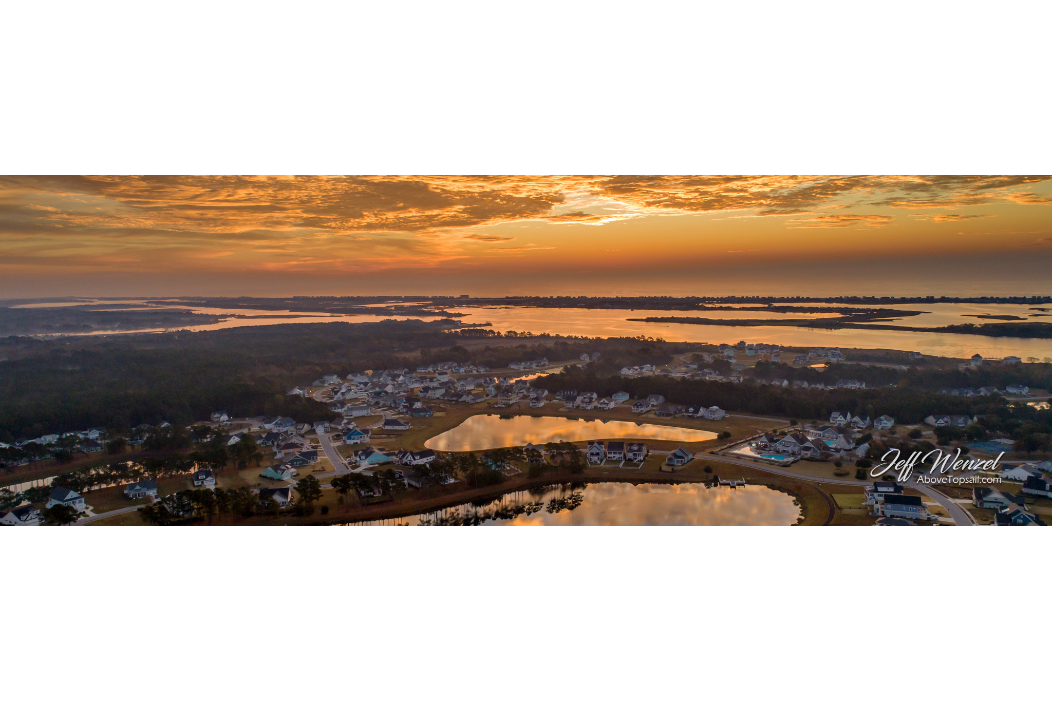 JW234 Summerhouse Clubhouse Sunrise - Image 2